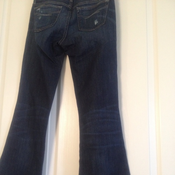 COPY - New - Gap limited edition jean - Picture 3 of 3